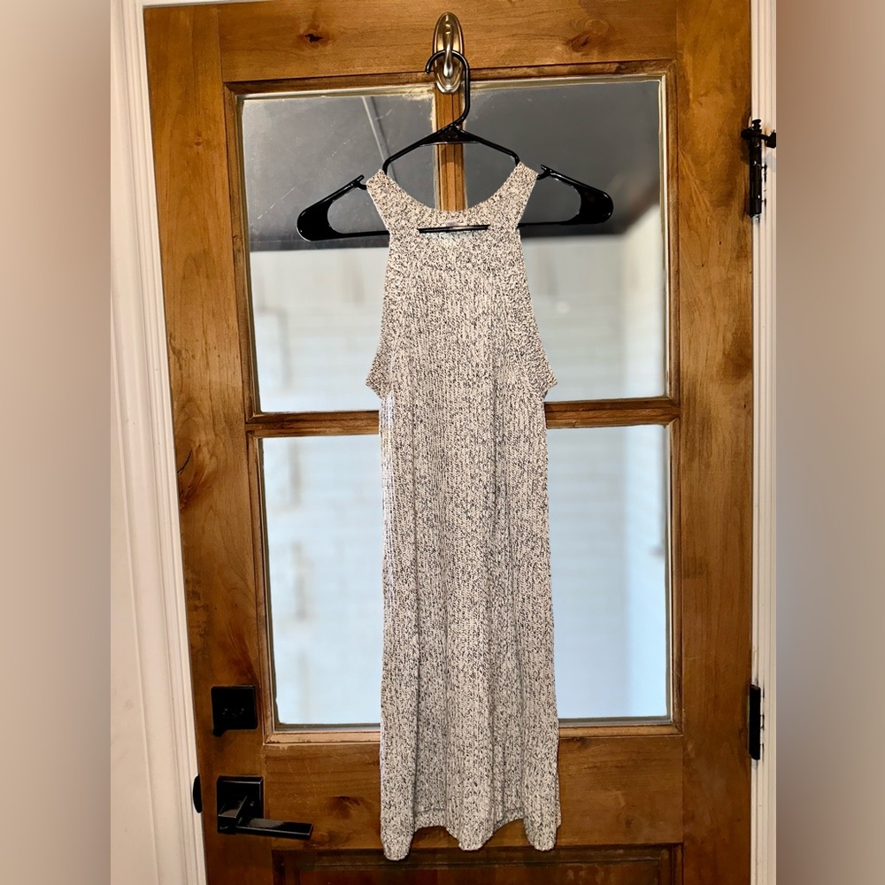 XS sleeveless long sweater dress